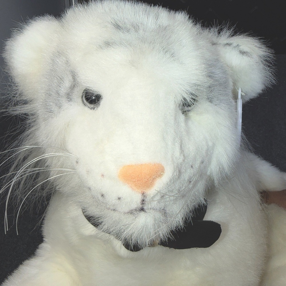 Sigfried & Roy Royal White Tiger Plush Stuffed Animal Mirage Las Vegas 24" Large